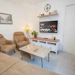 Entire 4-Bed House & Parking, Steps From Icc & Utilita Arena Birmingham & Broad Street